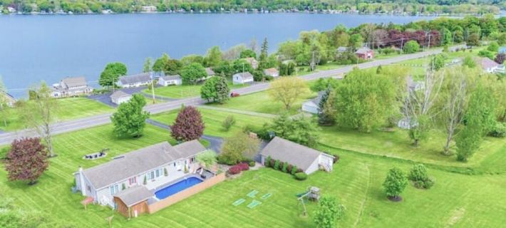3BR Lakeview-HotTub-Firepit-Gameroom-PuttPutt Hotels in Yates County