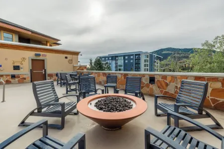 Ski-in/Ski-out 1 bdrm @ Sundial