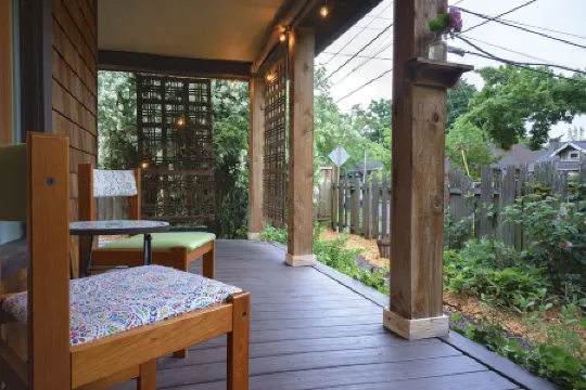 Entire Home in Downtown Eugene