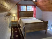 North Georgia Mountains, Dahlonega, Cabin, Wineries, Hunt, Hike, National Forest