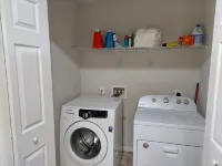 Stunning 2400 Sqft. 4 BR, 3.5 BT in the most convenient location to Quantico Các khách sạn ở Garrisonville