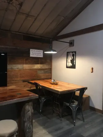 NEW! CJ's Crooked Hideaway-Secluded Cabin Near the White River