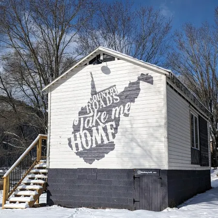 Charming restored barn with 2 bedrooms, 2 baths in beautiful WV mountains