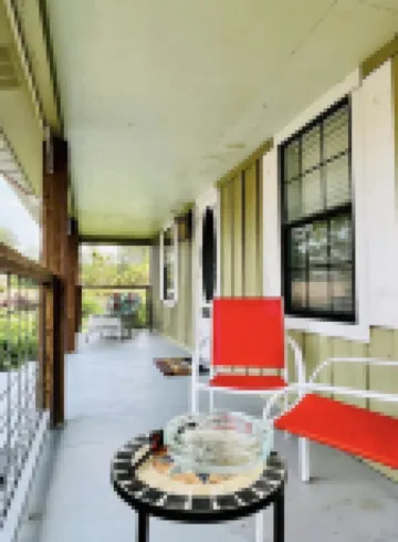 Beautiful Cabin in the Davy Crockett National Forest with Pool on Property