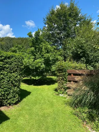 Historischer Schleifkotten in Romantischem Flusstal