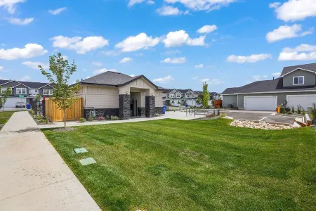 The Grey Havens-stunning new build family friendly with a laid back beach vibe.