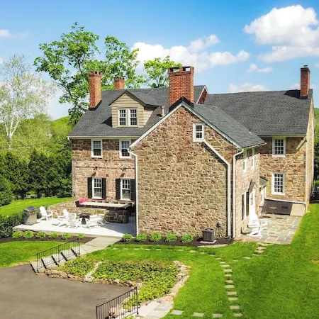Historic Country Estate with Fabulous Pool & Pool House!