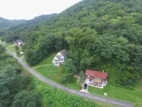Mississippi River View with updated driveway