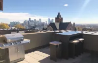 Post-Worthy Rooftop Views / Super Walkable LoHi Area / Modern 3b3b