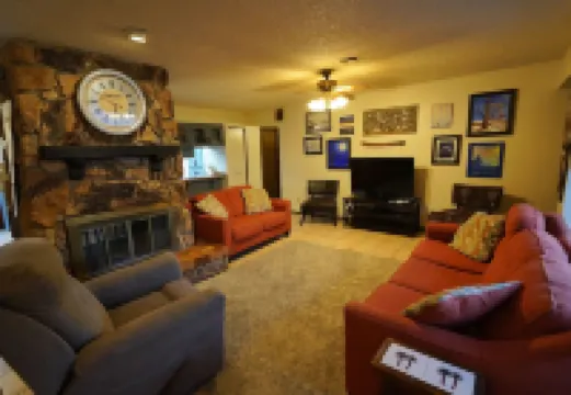 Lovely Pool Home in a Quiet Upscale Neighborhood!