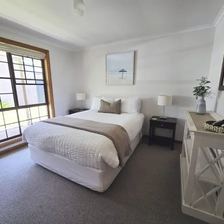 Relax on Ryan @ Robe · 100m to Beach, Cafés & Town Hotels in Robe