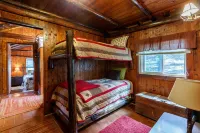 Port Sanilac Log Cabin--Incredibly Cute!