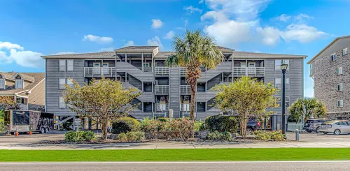 70 Degrees Surfside Beach!  Experience the Sun and the Beach Discounted Rates!