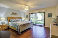 Sea Winds Beautifully Updated Beachfront/Oceanfront Condo-w/Private Beach Access