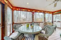 5 minutes from the Beach, Free Daily Activities, Bikes, Grill, Pool, Chairs