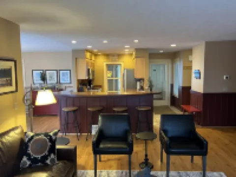 Ski In/Ski Out Mountain Top Condo at Crystal Mountain