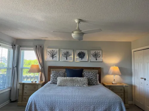 2ND Row. See/Hear the Ocean. 10% Off Week Stay 8/16-9/6. Dogs Stay Free