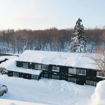 谷地溫泉日式旅館 八甲田滑雪場附近的飯店