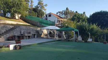 Great holiday villa, at the foot of the river Verdugo