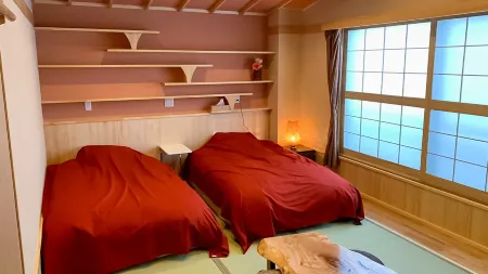 Nozawa Onsen Utopia Отели рядом с достопримечательностью «湯宿 寿命延 Onsen Ryokan Jonnobi»