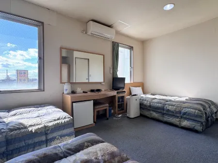 Business Hotel Okadaya Toyohashi