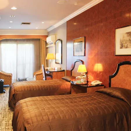 Mission Hills Hotel and Cottage