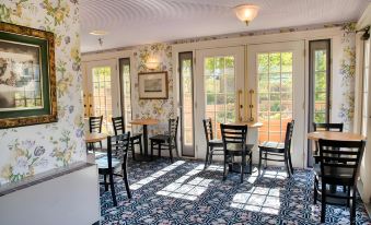 Inn on Mackinac