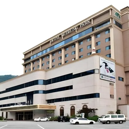 Mudeung Park Hotel