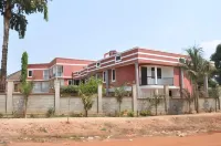 De'Place Hotel Hoima فنادق في Kijungu Village