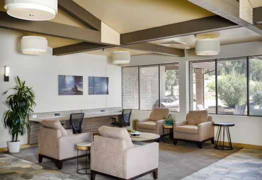 야바파이 로지 - 인사이드 더 파크