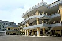 Uni Beach Hotel