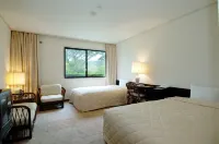 Tsurumai Moon Lake Hotel Hotel a Otaki
