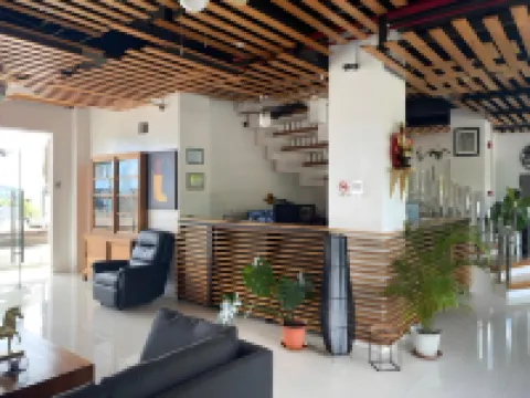 The Marc Vannelli Oslob Hotels in Oslob