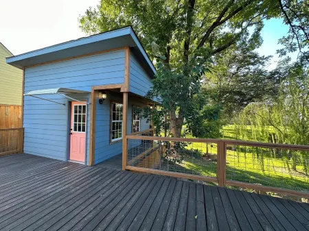 Cozy Inner-Loop Guest House. A City Retreat! Отели рядом с достопримечательностью «Хьюстонский университет»