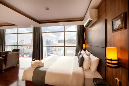 Hotel One Gulberg Lahore Отели рядом с достопримечательностью «Лахор Юниверсити оф Менеджмент Сайенсиз»