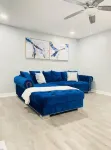 “New Listing” The Latest Luxurious Blue Cheetah!<br>4Bed 3Bath