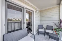Lighthouse Lookout - 3BR / Steps to Lake Michigan & Views
