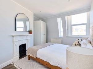 The Fulham Secret - Classy 5Bdr Apartment