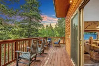 Best Hot Tub View in Bailey - Family & Pet Friendly BBQ / Hot Tub / Near Denver