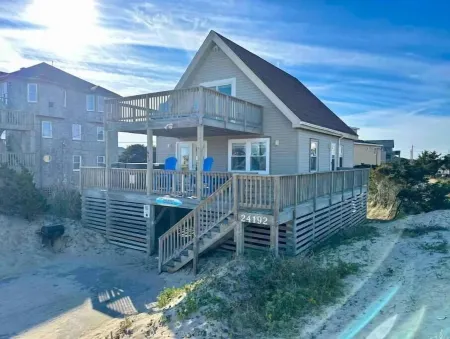 FAIR WINDS of Rodanthe-Walk to Pier+Dogs Welcome!