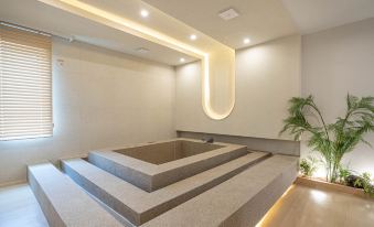 Gimhae Jangyu Vibe Hotel