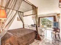 Regina Cristina Hotels in Capri