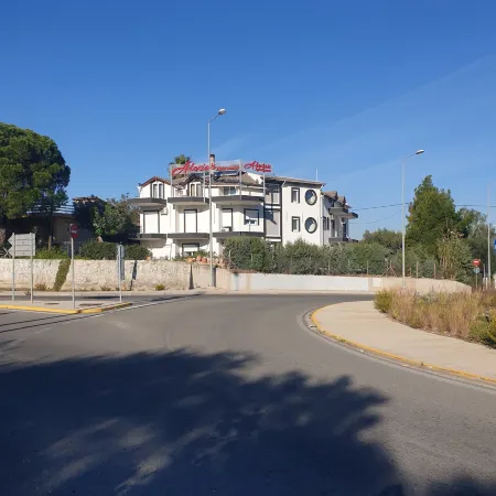 Alexia's Apartments Отели в г. Nafpaktos