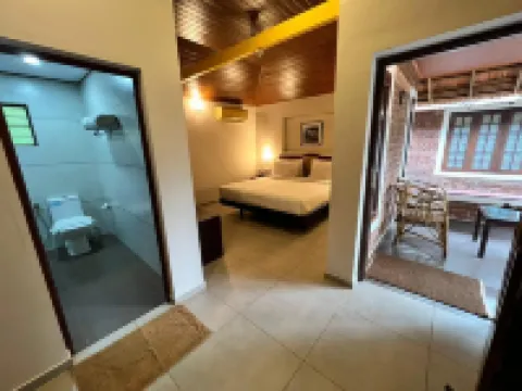 Abad Harmonia Ayurvedic Beach Resort Hoteles en Kottukal