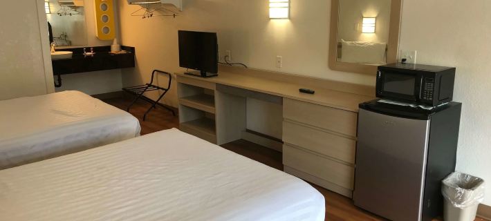 費耶特維爾Travelodge by Wyndham飯店 費耶特維爾住宿飯店
