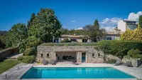 Domaine de l'Enclos - Pools