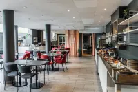 Quality Hotel Prisma - breakfast