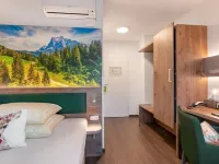 هوتل أروزا - دوسيلدورف أوبركاسيل Hotels near اوبركاسل