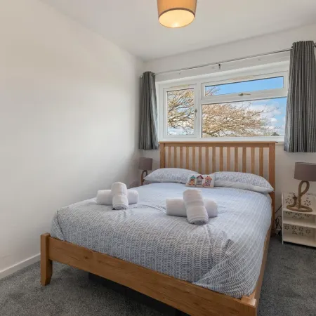 Coedrath Park 20 - Modern Apartment, Close to the Beach