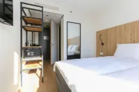Fletcher Hotel Rotterdam-Airport Hotels in Bergschenhoek
